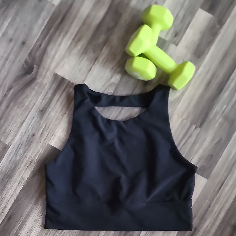 Black Sports Bra